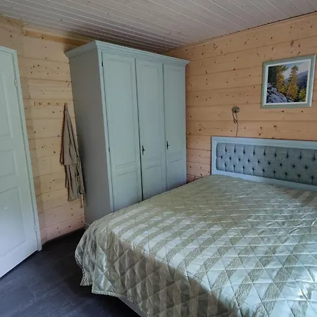 Beautiful House And Sauna On The Lake, 175 M2 别墅