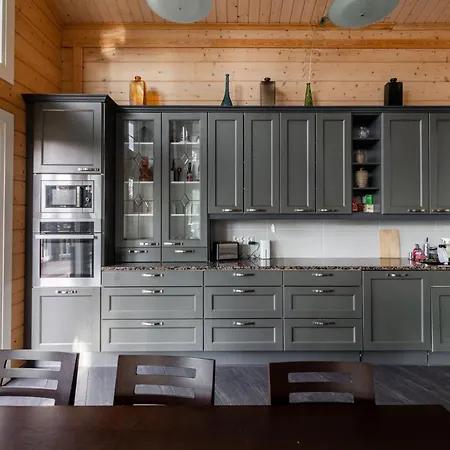 Beautiful House And Sauna On The Lake, 175 M2 * Lappeenranta