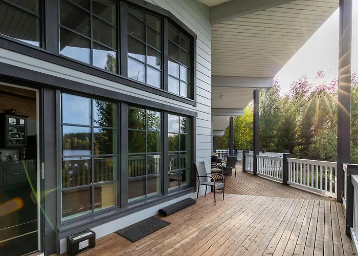 Beautiful House And Sauna On The Lake, 175 M2