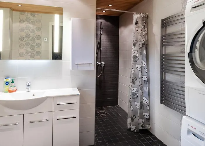 Βίλα Beautiful House And Sauna On The Lake, 175 M2 *